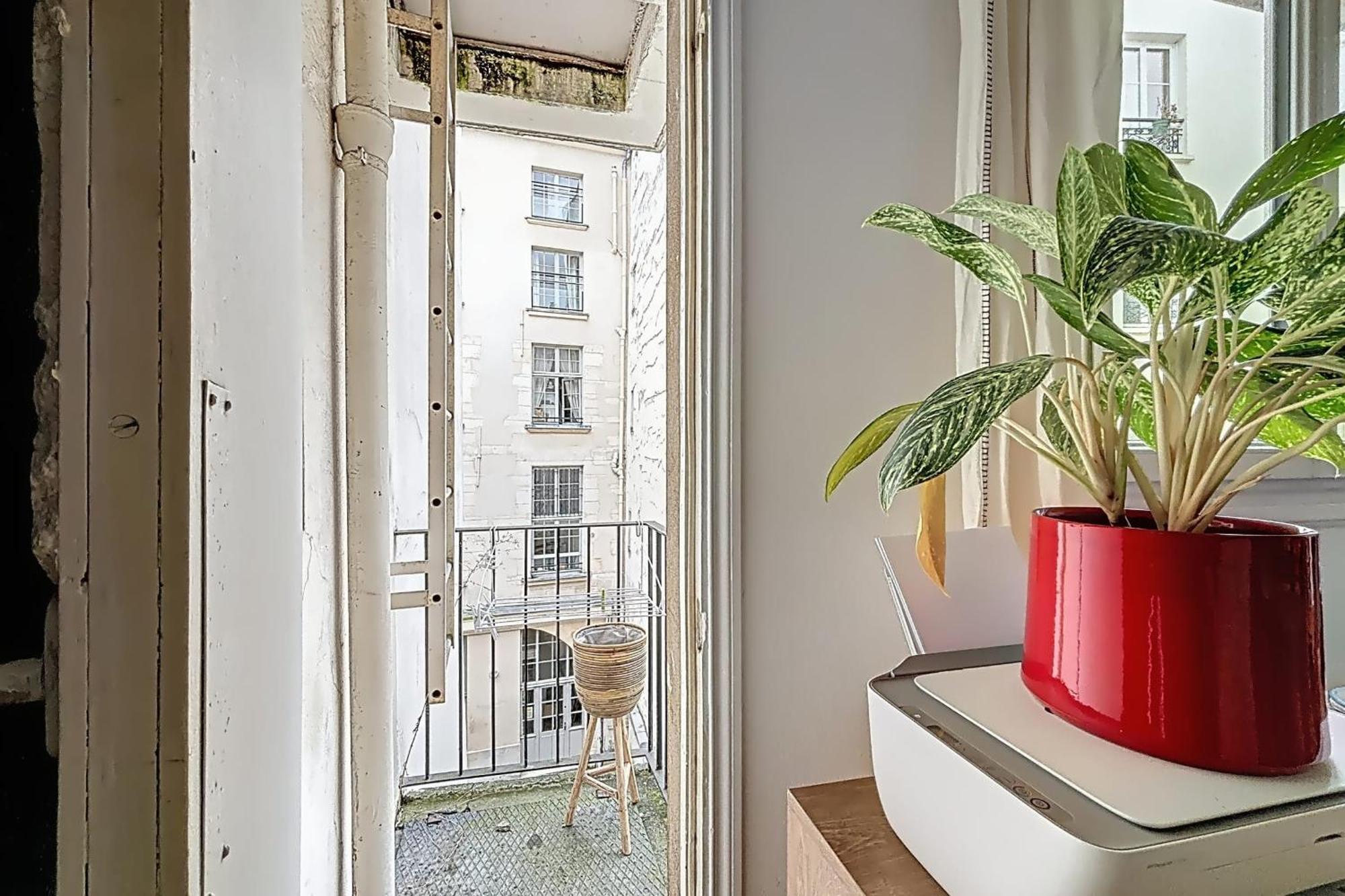 Cosy Duplex Close To Notre Dame Apartment Paris